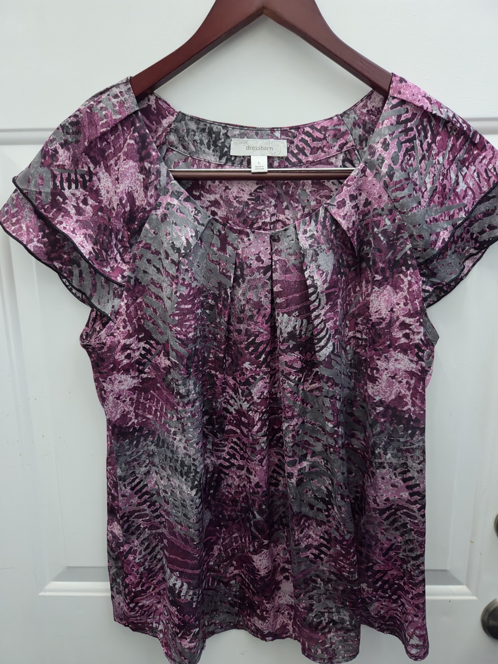 dressbarn Purple & Gray Printed Flutter Sleeve Top